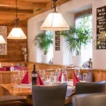 Edelweiss Lounge Restaurant Pizza Cafe Billard Affittacamere
