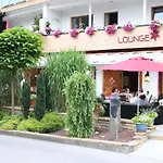 Edelweiss Lounge Restaurant Pizza Cafe Billard Affittacamere