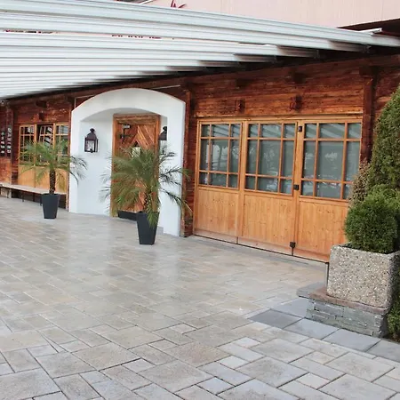 Pensionat Edelweiss Lounge Restaurant Pizza Cafe Billard 3*