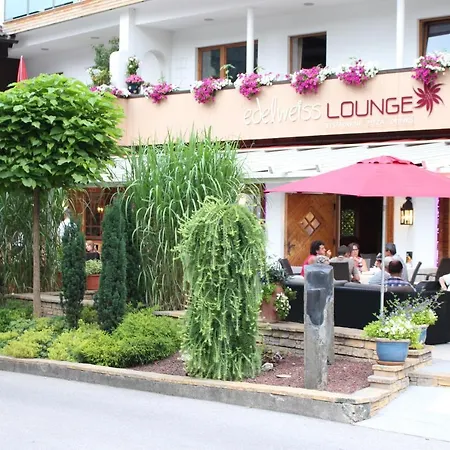 Edelweiss Lounge Restaurant Pizza Cafe Billard Maison d'hôtes