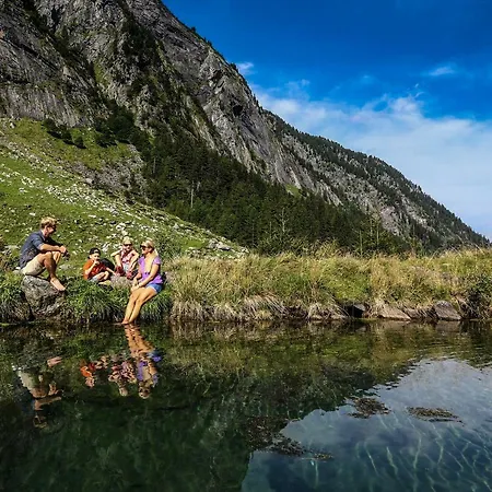 Edelweiss Lounge Restaurant Pizza Cafe Billard 3* מאיירהופן