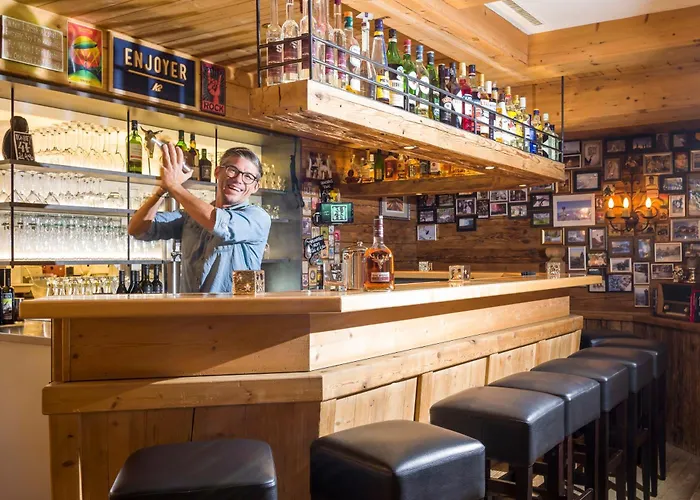 Edelweiss Lounge Restaurant Pizza Cafe Billard Gasthof Mayrhofen