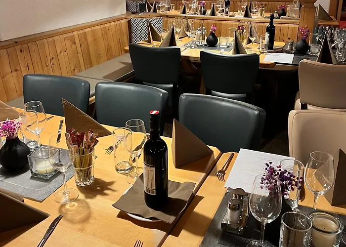 Edelweiss Lounge Restaurant Pizza Cafe Billard