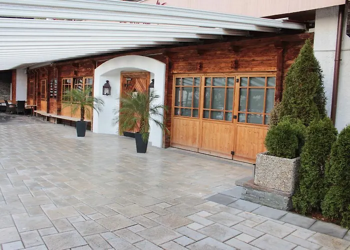 Pensión Edelweiss Lounge Restaurant Pizza Cafe Billard 3*