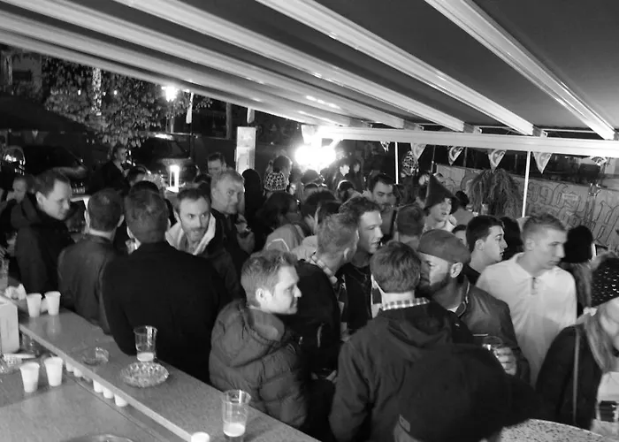 Edelweiss Lounge Restaurant Pizza Cafe Billard Gasthof