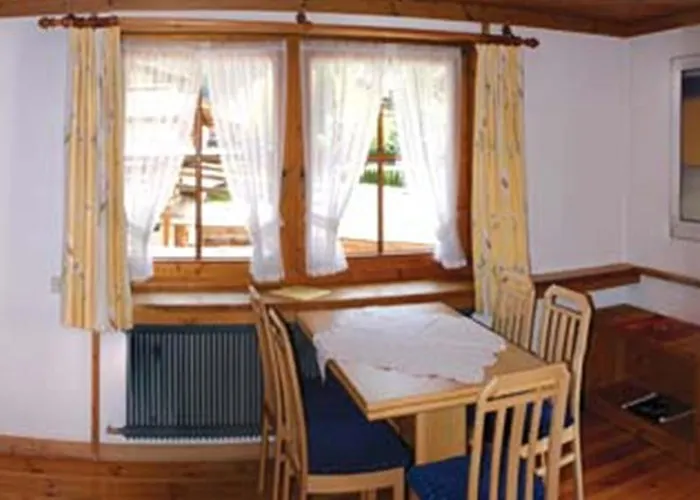 Edelweiss Lounge Restaurant Pizza Cafe Billard Gasthof Mayrhofen