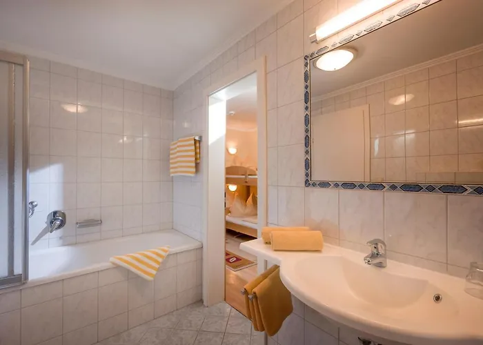 Gasthof Edelweiss Lounge Restaurant Pizza Cafe Billard